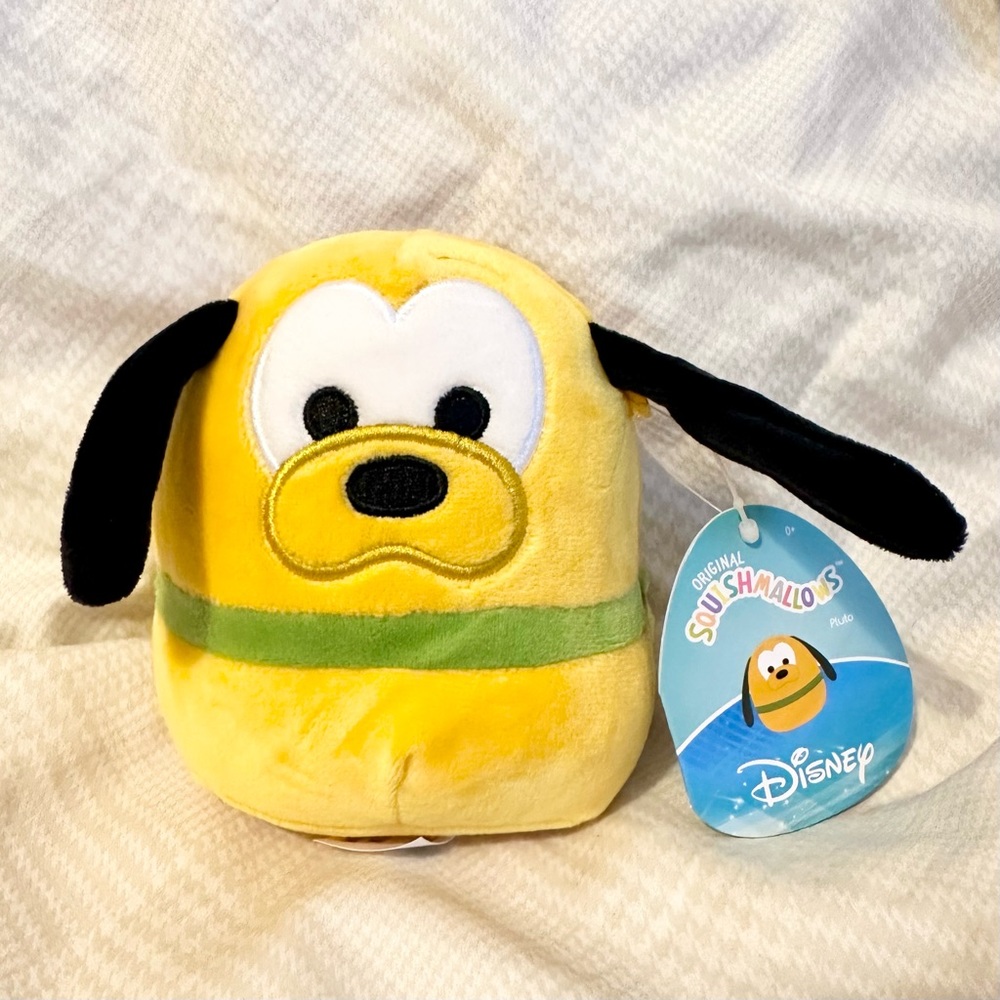 BNWT 5” Disney Pluto Squishmallow